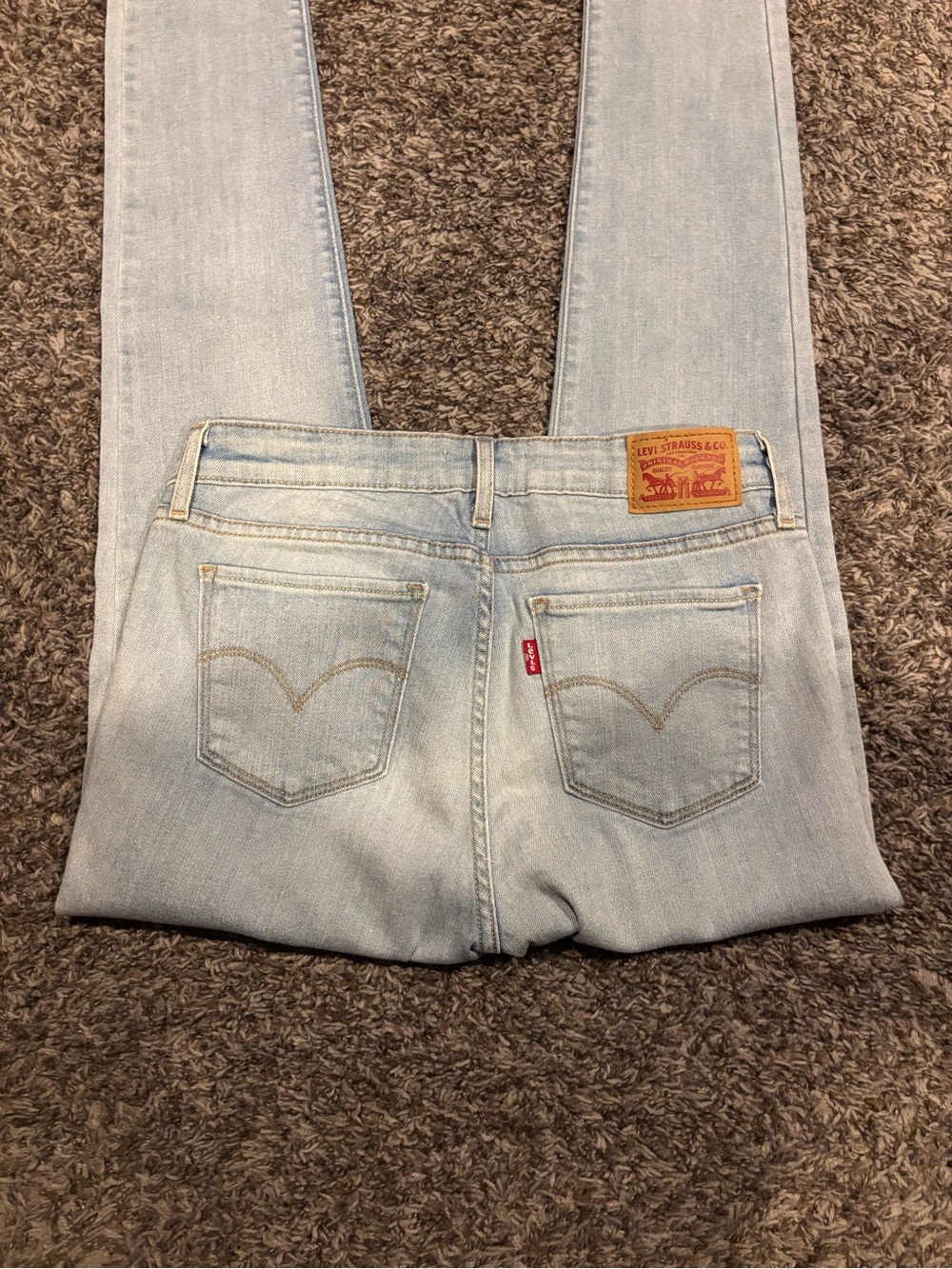 Women's Levis 711 Skinny Jeans
